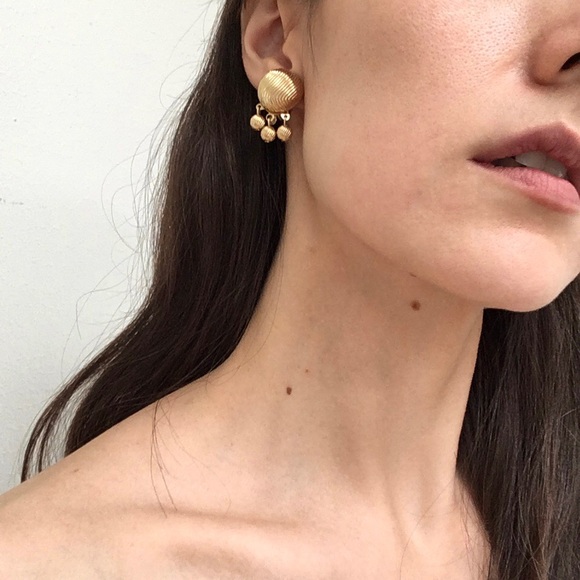 Sarah Coventry Vintage Gold-tone 2-way earrings - Picture 2 of 6